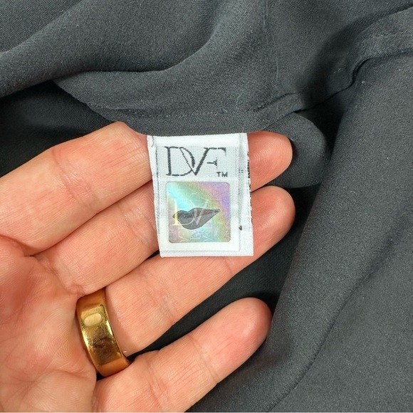 Diane von Furstenberg Blouse 4 Billow”Lace-Inset Silk - Picture 11 of 13